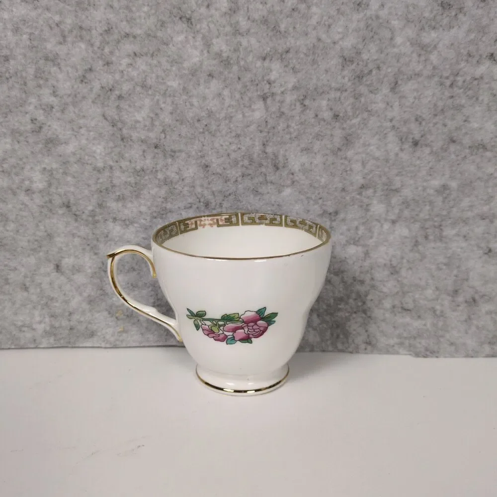 Vintage Duchess England Bone China Floral Tea Cups & Saucers Set of 5 Gold Trim